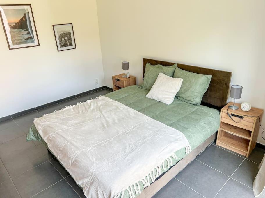 Charmant Logement Brugelette Proche De Pairi Daiza Exteriör bild